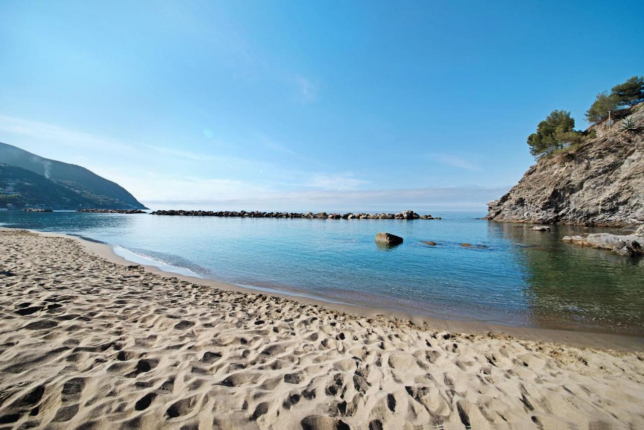 فيلا Moneglia Monte المظهر الخارجي الصورة